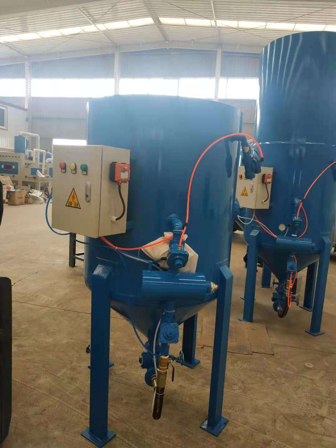 河北吳橋噴砂機械設備各種型號的噴砂機廠家直銷