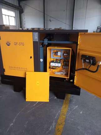 河北橋風(fēng)噴砂除銹螺桿空壓機(jī)37千瓦6立方