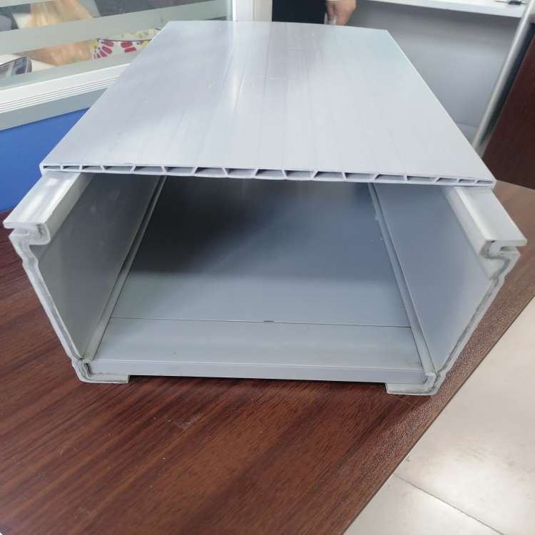 高分子电缆桥架