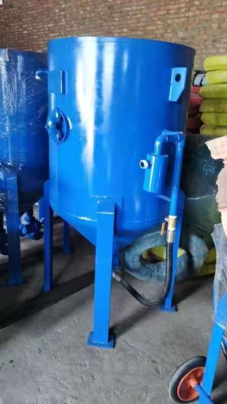 河北噴砂防腐機(jī)械設(shè)備公司拋丸機(jī)噴砂機(jī)噴砂房