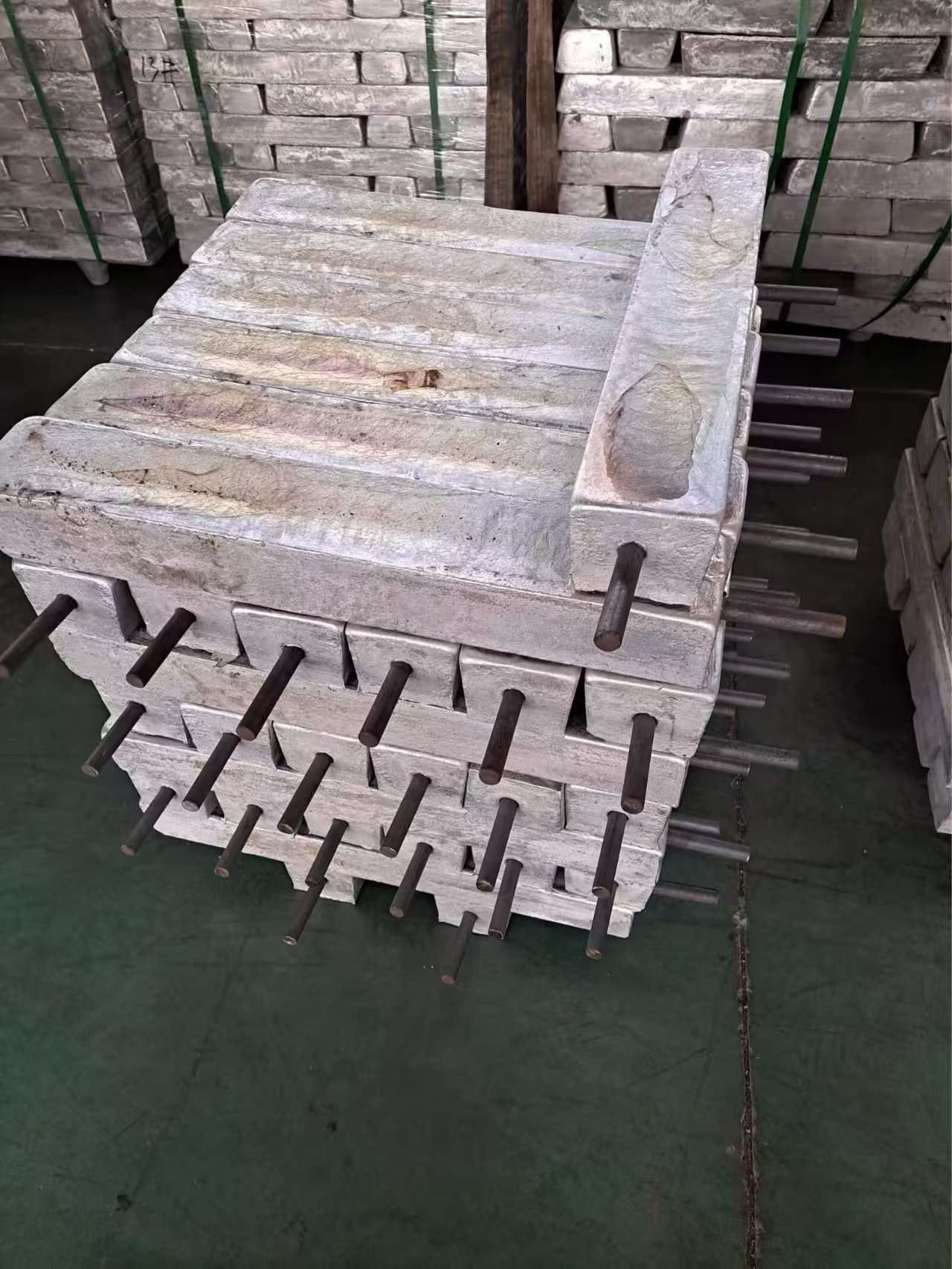 預(yù)包裝鎂陽(yáng)極管道保護(hù)埋地式鎂合金犧牲陽(yáng)極8kg鎂棒鎂塊陰極保護(hù)