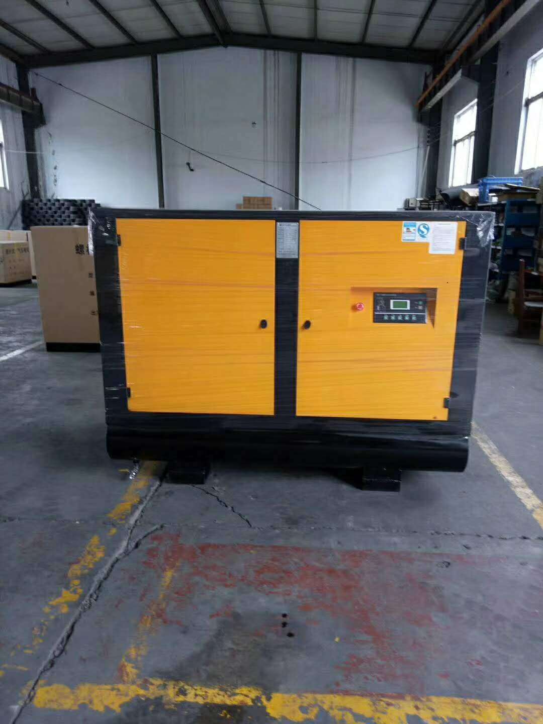 吳橋壓縮機有限責任公司防腐噴砂雙螺桿空壓機37千瓦