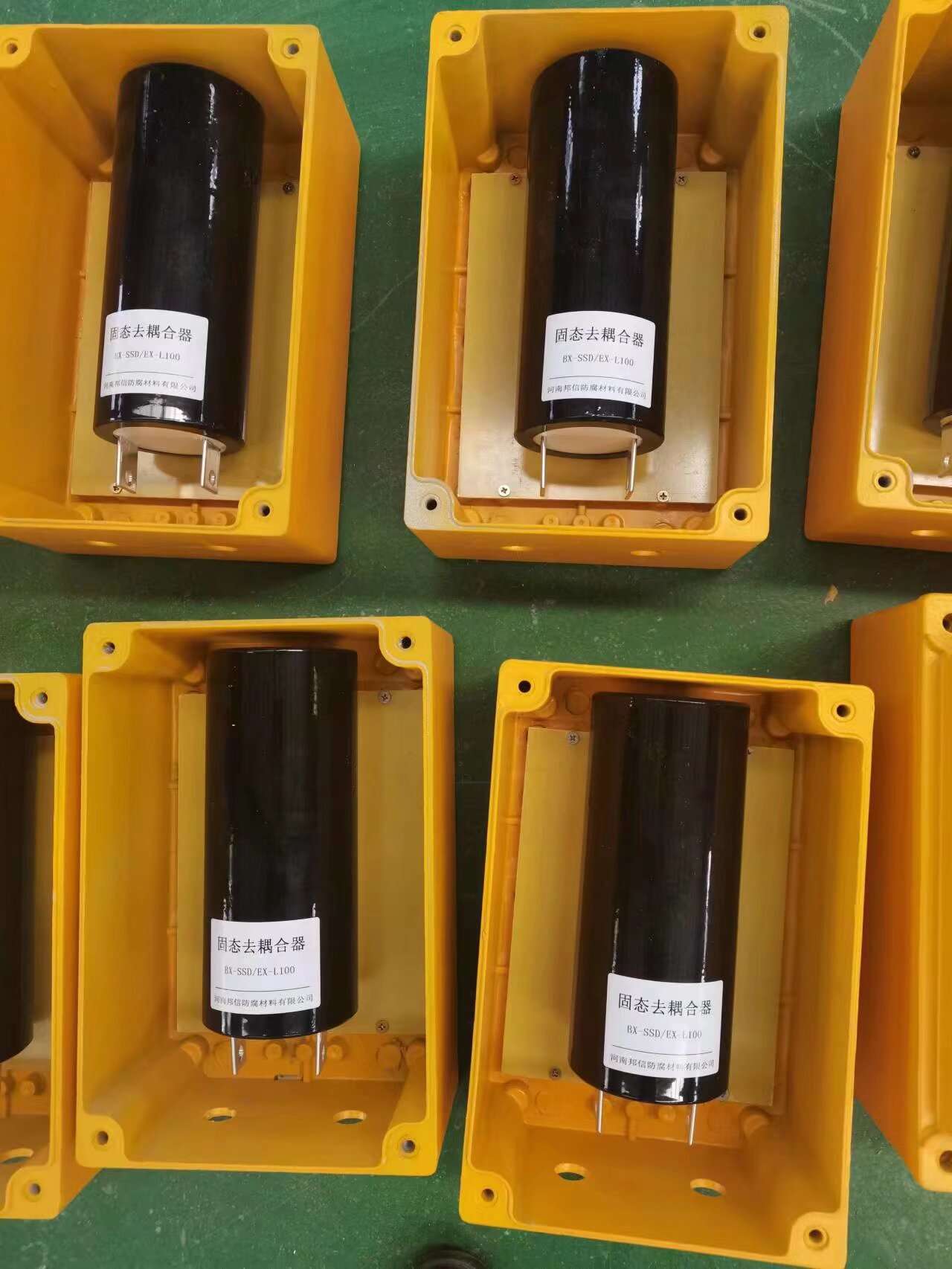 SSD固態去耦合器 鉗位式排流器管道過壓保護 陰極保護防爆箱立柱