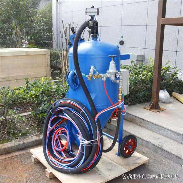 河北吳橋噴砂機械設備無塵噴砂機水砂混合